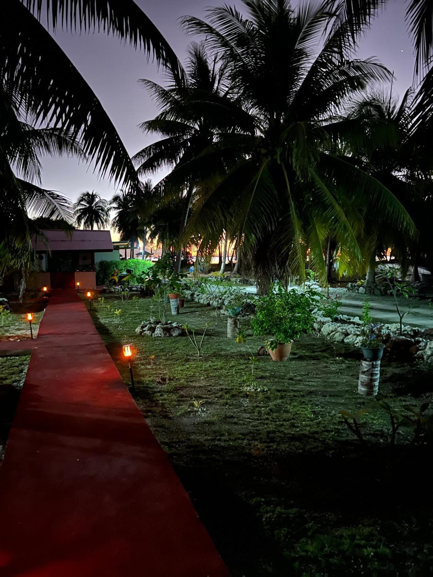 Korikori House Fakarava II Hotel Rotoava Ngoại thất bức ảnh